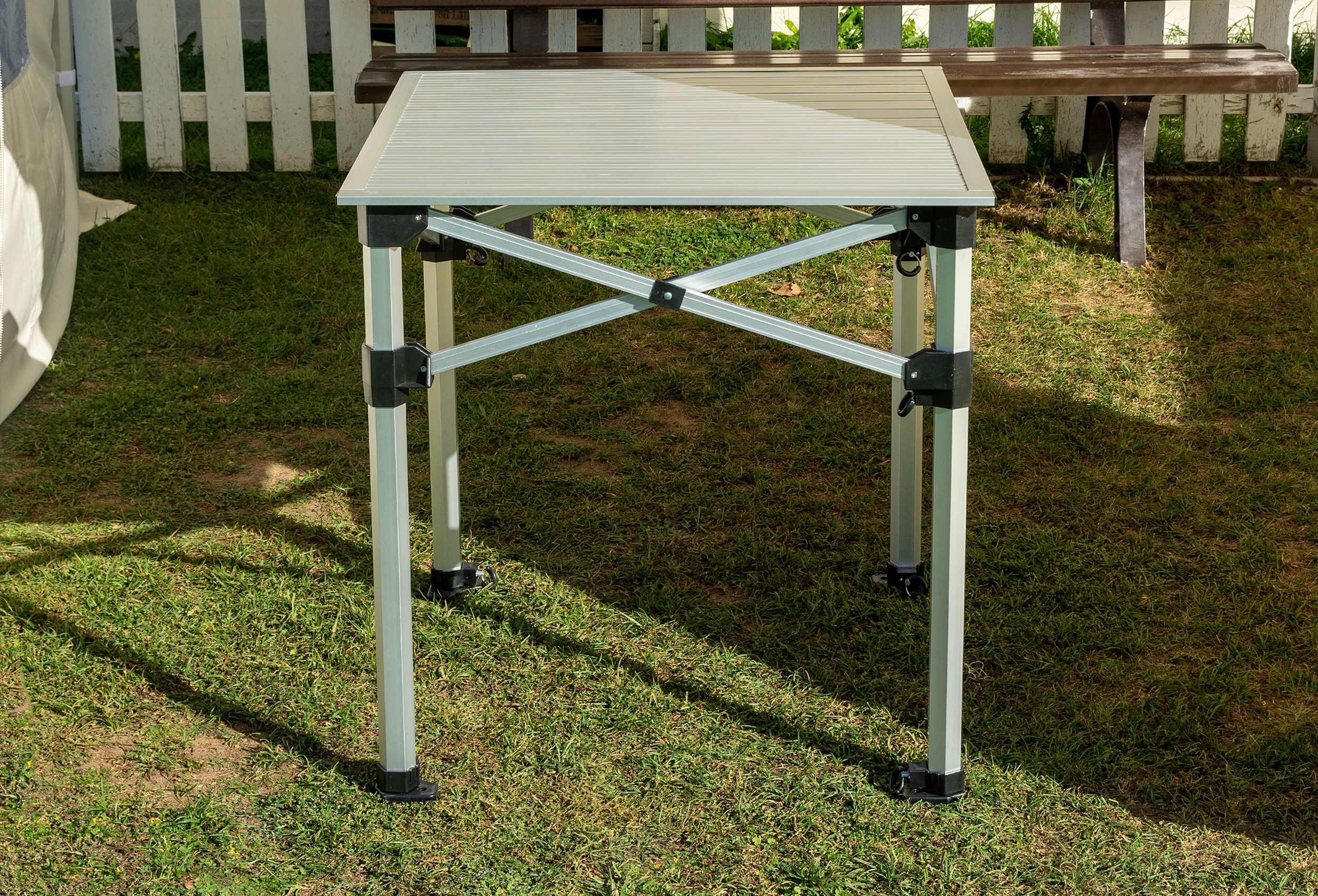 Alu Falttisch Professional 80×80 cm – höhenverstellbar